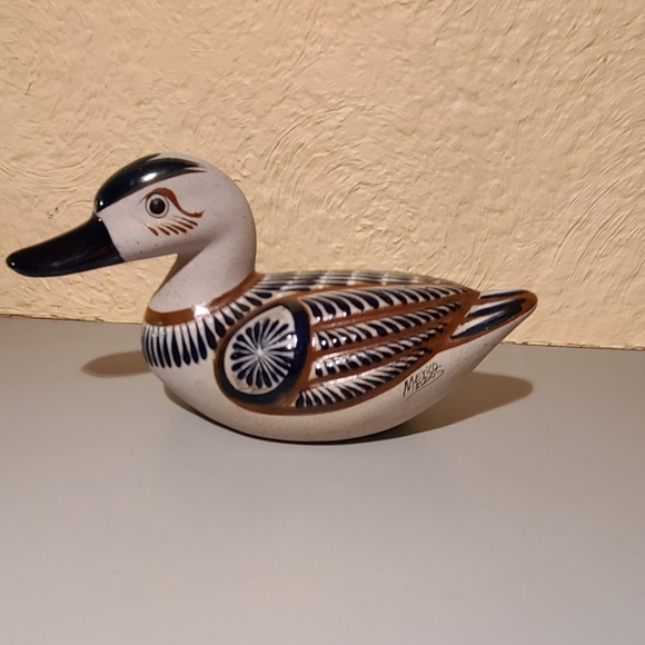 Mexican Tonala hand Painted Duck - Picture 2 of 6